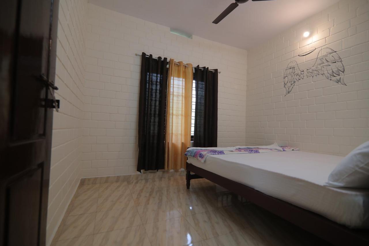 Cloud Nine Inside Hotel Varkala Esterno foto