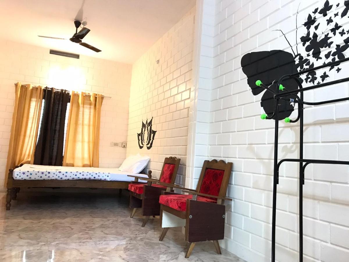 Cloud Nine Inside Hotel Varkala Esterno foto
